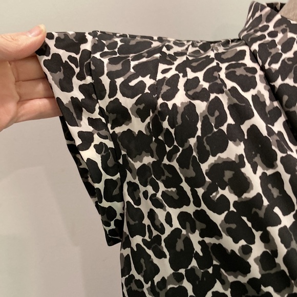CALVIN Klein Leopard Print Cowl Neck Sleeveless Blouse - Picture 13 of 14